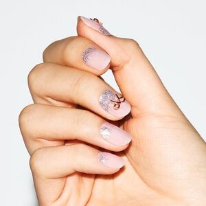 Ohora Twinkle Bell Semi Cured Gel Nail Strips